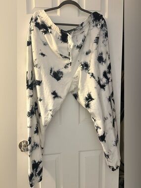 P.J. Salvage 3x Black & White Tie-Dye Lounge sweatpants